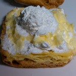 ほんだ菓子店 - シュークリーム：斜め上から解剖図 by ももち