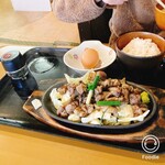 ドライブイン かかし - 脇役の麦飯も卵もレベル高い