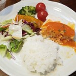 キッチン ブルー グローブ - 次はさらだも乗せます