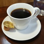 キッチン ブルー グローブ - ホットコーヒーのアップ