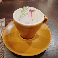四ツ橋・新町 牡蠣と肉たらしビストロAKIRA - つきだし
