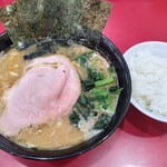 ラーメン 杉田家 - 