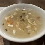 Shisen Shaochi Unra Fan - ランチセットのスープ