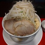 Dantotsu Ramen - ラーメン 中  野菜マシ、ニンニクマシ