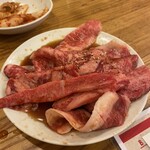 Yakiniku Oumigyuunikuten - 