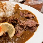 俺の牛タンカレー食ってみな。 - 