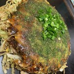 大出たばこ店 - お好み焼き豚玉そば（餅＋チーズ）