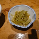 十和田 - わさびの茎醤油漬