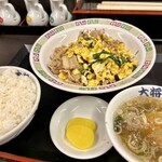 ラーメン大将 - 肉ニラ玉定食