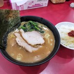 ラーメン 杉田家 - 