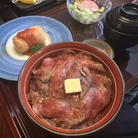 赤坂 津つ井 総本店 - 