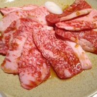 東京焼肉 一頭や コレド室町テラス店 - カルビ御膳、肉増し