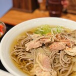 一寸亭 - 肉そば普通盛りとハーフカツ丼