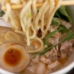 KAGEYAMAROU - 鶏白湯塩そば 麺アップ