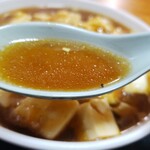 富士食堂 - 麻婆ラーメンのスープ