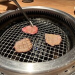 肉の山翔 - 