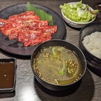 食べ飲み放題 焼肉ダイニングちからや 名駅店 - 