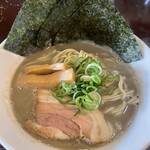 らーめんダイニング 庵 - 濃厚煮干しらーめん（醤油）