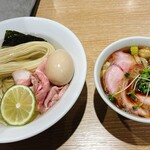 一番だしラーメン しんせん - 