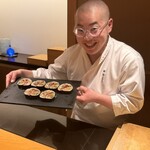 鮨 はしもと - 愛されキャラの近藤くん！