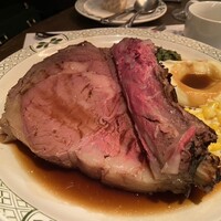 ロウリーズ・ザ・プライムリブ 恵比寿ガーデンプレイス店 - 