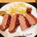 牛たん炭焼 利久 - 厚切りザクザク