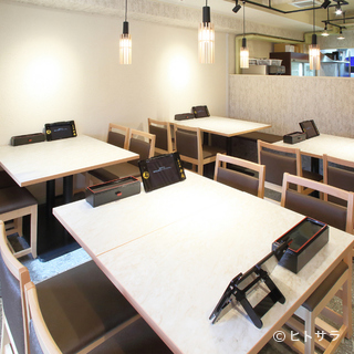 デートや女子会、ファミリーにもオススメのくつろぎ空間