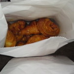 ドンク・ミニワン  いよてつ高島屋店  - 多いと10個ずつ包装されます