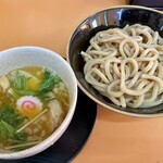 麺道奉天 - 料理写真:特製ラー油入り塩つけ麺　