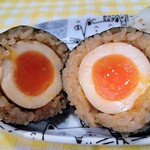 おむすび権米衛 - 煮玉子むすび@\281円