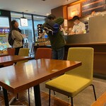 上島珈琲店 - 後客は9時過ぎから少し増えました