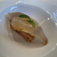 Jean-Georges Tokyo - 一口寿司⁈