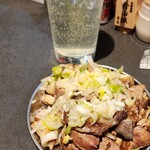 鉄板ホルモンダイニング ぶた鉄 - 