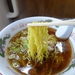 きたやま - アキモトの細縮れ麺