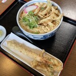 Sobadokoro Nishimura - たぬきとじそば780円、エビ天一本300円