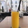 Kronox Cafe - ドリンク写真:zumo de naranja 