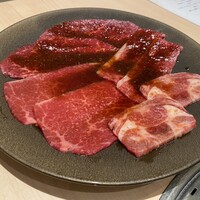 銀座 ちかみつ 並木通り - 赤身肉4種