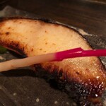 デンゾウ・バー - 焼き魚メニューの人気ナンバーワン 銀だら西京焼き