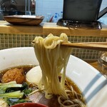 猫と月 chan mie noodles - 味玉醤油