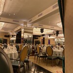 葡京日麗 - こんぬつわ。このステージの踊り子から故スタンレー・ホー氏は別々4人の奥さんを見初めたとの事。