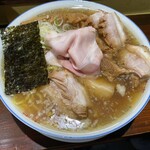 大井町 立食い中華蕎麦 いりこ屋 - いりこ（淡口）¥950＋豚トッピング¥350