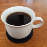 Y-s 洋菓子とチーズとお酒と。 - ホットコーヒー　450円税込