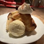 ヴァンサンヌ ドゥ - アップルパイ