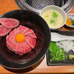 Yakiniku Teppanyaki Nakatsuru - 