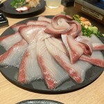 俺の魚を食ってみろ!! - 宇和島直送ブリのしゃぶしゃぶ