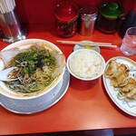 もっこす - 料理写真:ギョーザセット（平日限定）