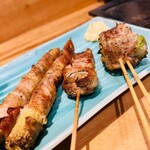 呼子活イカ 博多巻き串 燈 - 