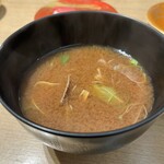 回転寿司 鮮 - アサリ赤だし