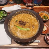 TexturA - 平日限定ランチプレート(担々麺)