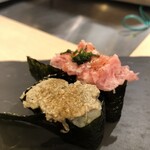 Sushi Bar にぎりて - ランチセット、蟹味噌、トロ